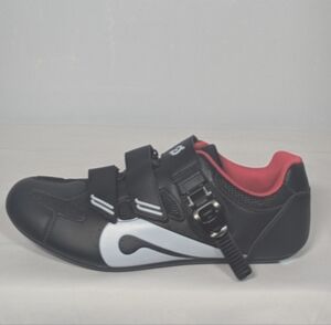NEW Peloton Womens Cycling Shoes Bike Sz 5.5 black/red